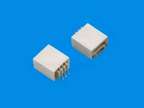 1.25-D型卧贴连接器